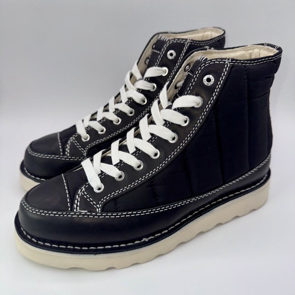 Good‎ News Roopa Quilted Boots Men's Size 9 Black White Puffer